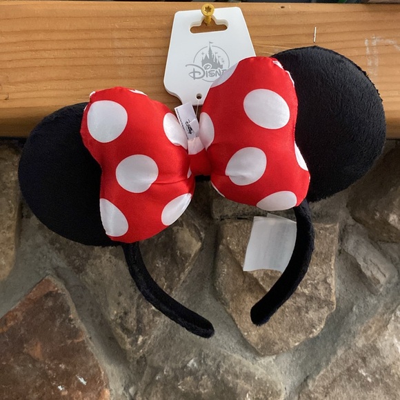 NWT, DISNEY Minnie Mouse Ears headband - Picture 6 of 11